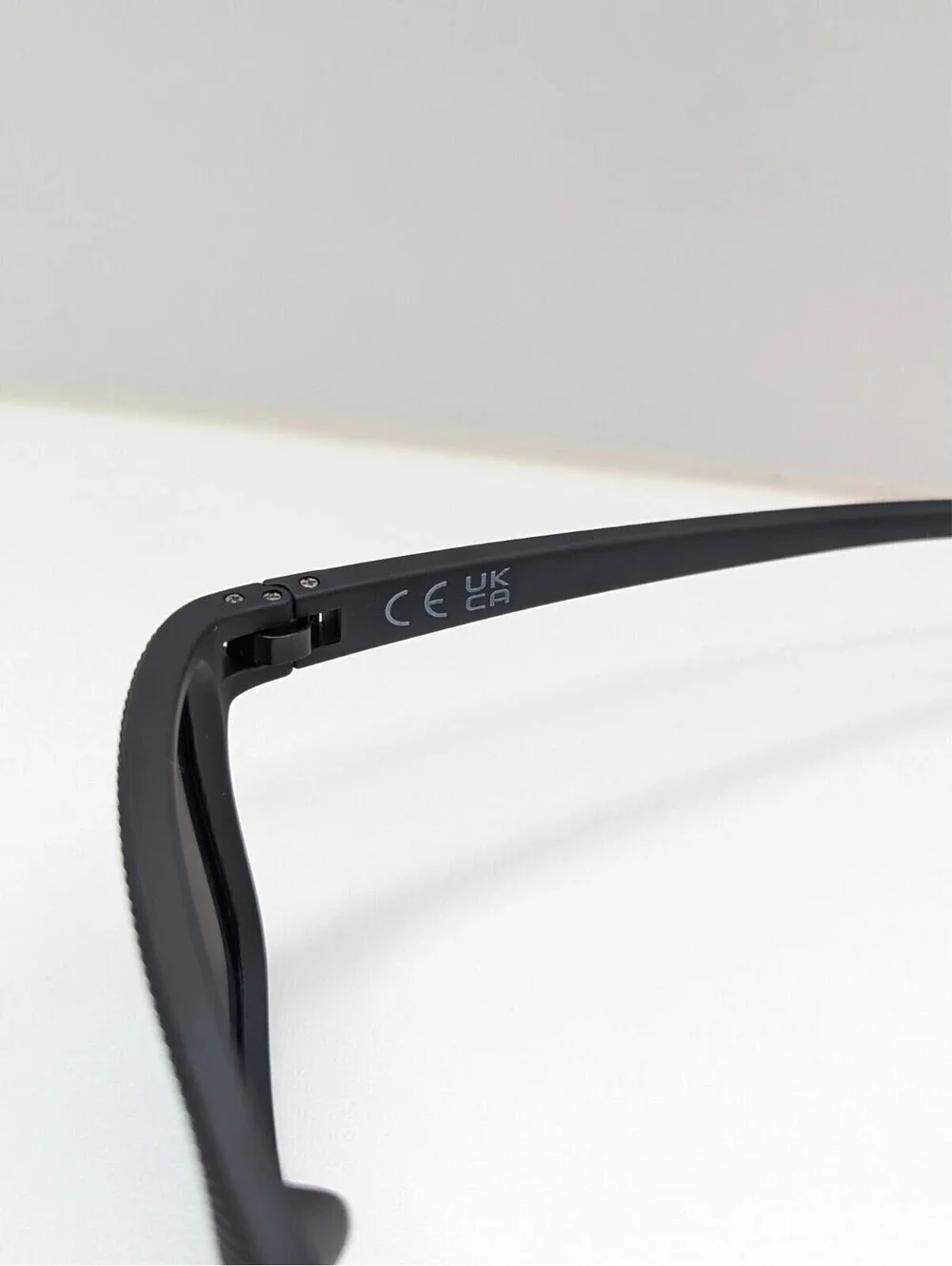 UKCA FLS45 C3 CAT 3 Polarized Blue Mirror Lens Black Frame Men’s Sunglasses